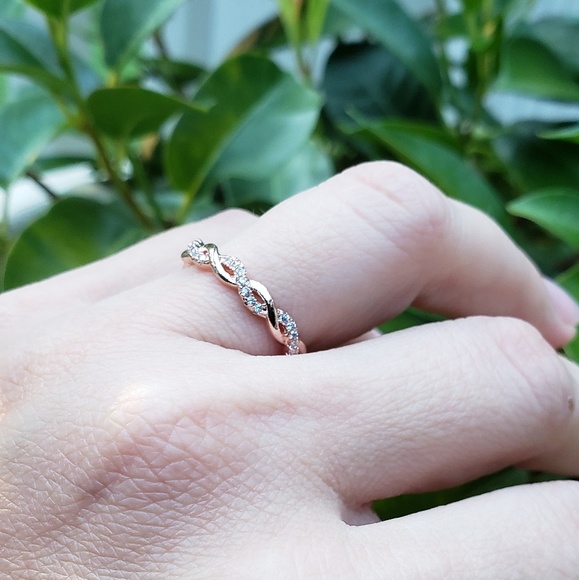Rose Gold Filled Twisted Wave Ring - Picture 3 of 3